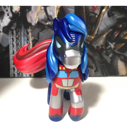 Imagen 3 de 3 de My Little Pony Optimus Prime Crossover Collection