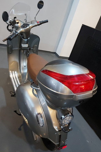 Imagen 5 de 18 de Scooter Electrico No Vespa Full 50km Aut 50km/velocidad D