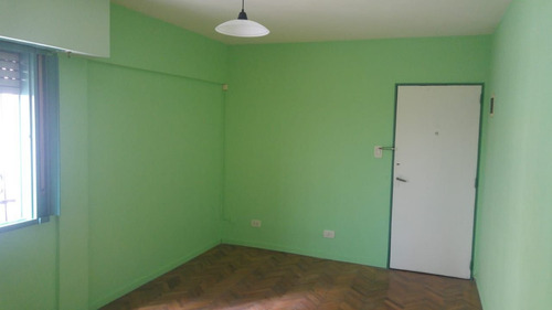 Imagen 2 de 7 de Departamento En Venta En Ramos Mejía