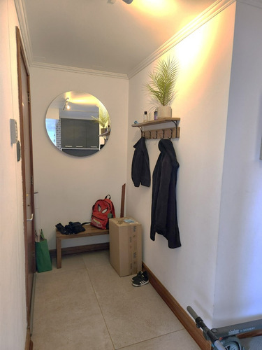 Remodelado Frente Parque Bicentenario. Venta Dueños Directo