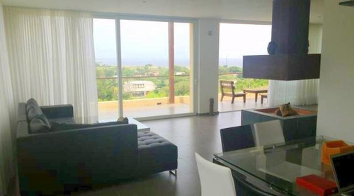 Casa En Alquiler Por Temporada De 3 Dormitorios En Las Grutas