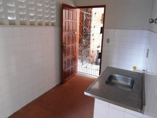 Imagem 16 de 24 de Apartamento Para Alugar Na Cidade De Fortaleza-ce - L332