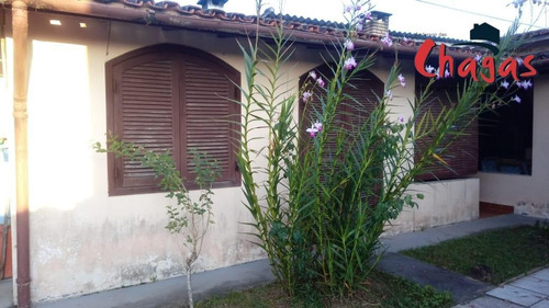 Casa Próxima A Praia Em Ótima Localização No Bairro ! - 1466