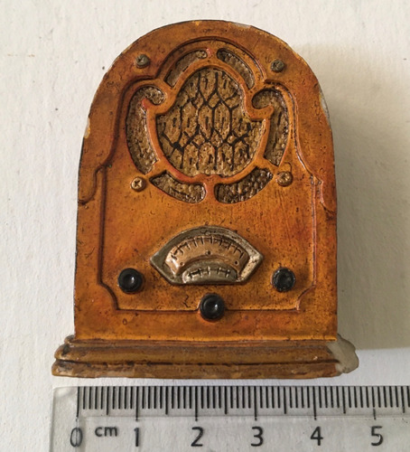 Radio Antiguo Iman Nevera Estatuilla Decorativa 5 X 6cm