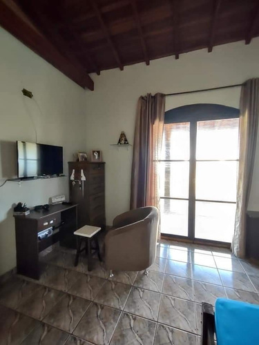 Imagem 7 de 7 de Chácara 2380m2, 2 Casas Sendo Uma Com 4 Dormitórios, 1 Suíte, Lareira E Varanda Gourmet, Outra Com 2 Dormitórios,churrasqueira - Ch00175 - 70327497