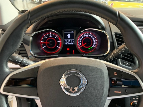 Imagem 14 de 15 de Ssangyong Korando Dlx 2.2