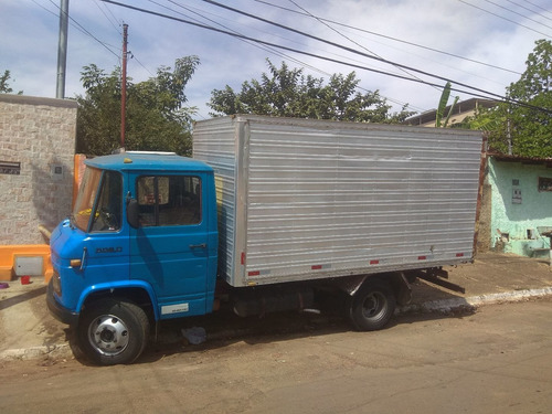 Imagem 5 de 10 de Mercedes Bens 608d
