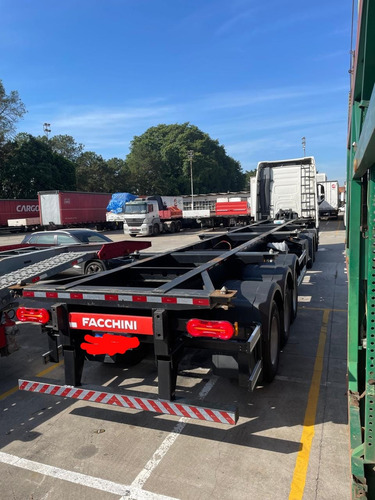 Carreta Bug Porta Container Facchini Com Penus Novos