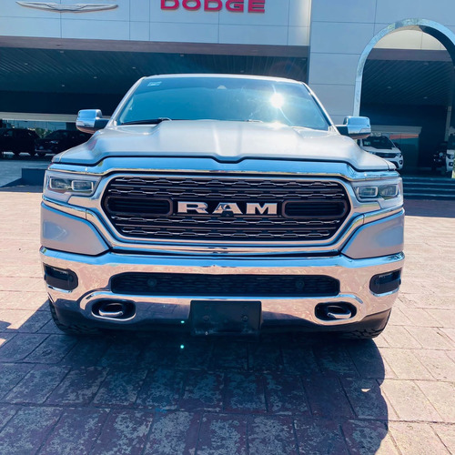 RAM Ram 1500 5.7 V8 Limited Crew Cab 4x4 At