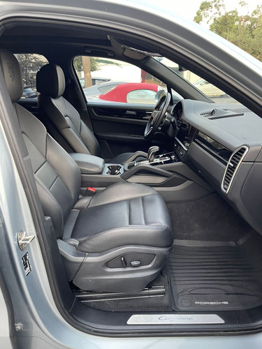 Porsche Cayenne 3.0 V6 At