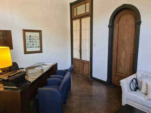Imagen 7 de 14 de Hermosa Casa De Estilo En Ph. Ideal Profesionales -en 4 Y 58