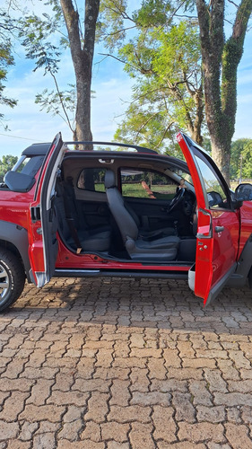 Fiat Strada 1.8 16v Adventure Cab. Dupla Flex 3p