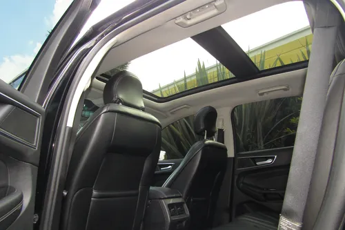 Ford Edge 3.5 Titanium