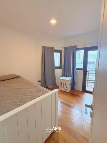 Alquiler 12 Meses - Piso Exclusivo 4 Ambientes C/ Cochera
