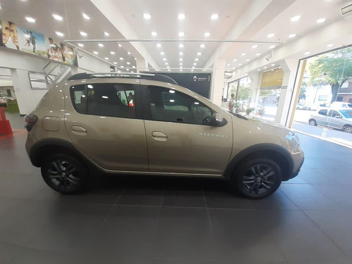 Renault Sandero Stepway Intens 1.6 16v (do)