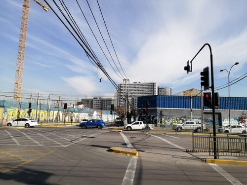 Terreno De 308 M2 En Venta En La Comuna De San Joaquín