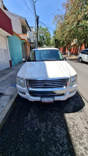 Ford Explorer Limited V8 Sync 4x2 Mt
