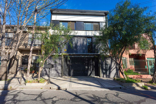 Venta Duplex 3 Dormitorios Y Cochera Cubierta En Olivos