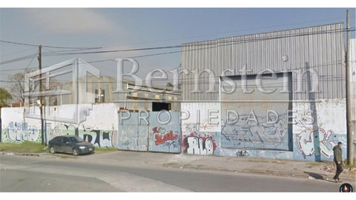Imagen 1 de 5 de 2 Galpones En Venta :: Sobre Acceso Oeste :: 927m Cubiertos