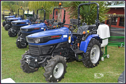 Tractor Farmtrac Ft 26 - 4x4 - 26,5 Hp - 3 Cilindros