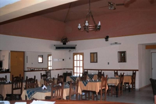 Imagen 2 de 6 de Hotel En Rincon De Los Sauces - Vaca Muerta Neuquen