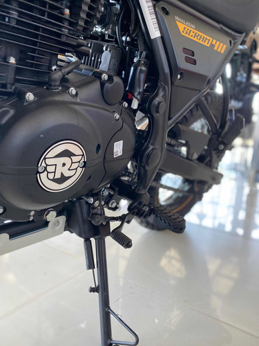 Imagen 10 de 15 de Royal Enfield Scram 411 Graphite Yellow