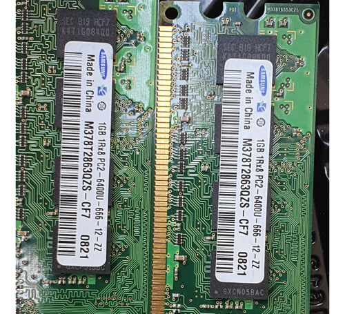 Dos Memorias De 1 Gyga  Cada Una ,  Usadas Pero En Perf Ddr2