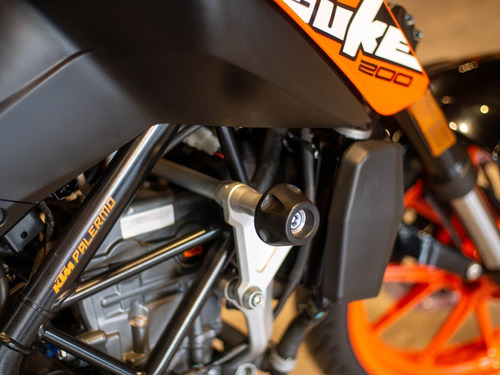 Imagen 18 de 25 de Ktm Duke 200 Financiación Disponible 18 Cuotas Sin Intereses