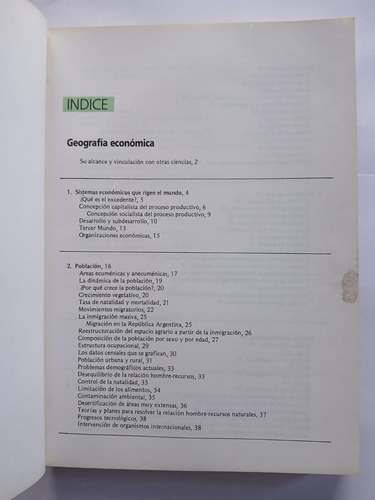 Geografía Econímica Mundial Y Argentina - Ed. Az (Usado)