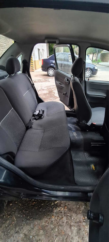 Imagen 10 de 14 de Chevrolet Classic 2014 1.4 Ls Aa+dir