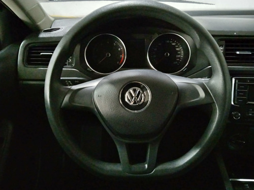 Imagen 10 de 14 de Jetta L4 2.0 2015