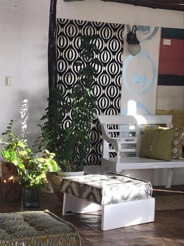 Se Vende Posada 350m2, 7h/ 10b /8 Pe. Margarita.