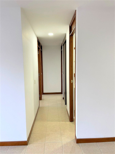 Imagen 10 de 20 de Apartamento En Venta En Sabaneta Sector Prados De Sabaneta