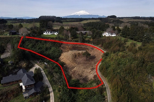 Bella Parcela Con Acceso Y Vista Al Lago Llanquihue