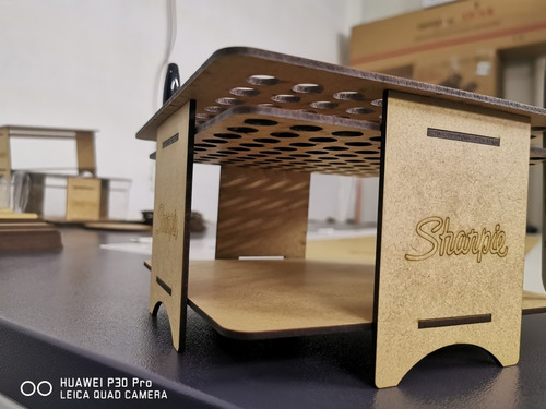 Organizador Para 100 Plumones Sharpie En Mdf De 3 Mm