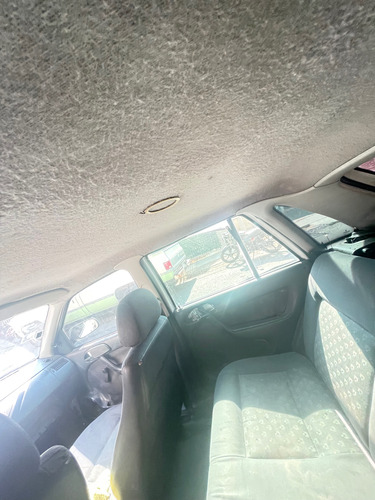 Volkswagen Pointer 1.6 City Mt