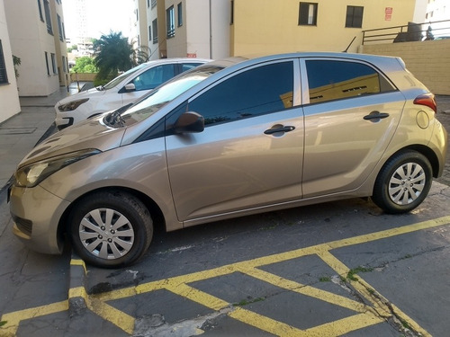 Imagem 2 de 10 de Hyundai Hb20 2019 1.0 Unique Flex 5p