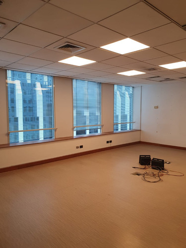 Oficina En Las Condes