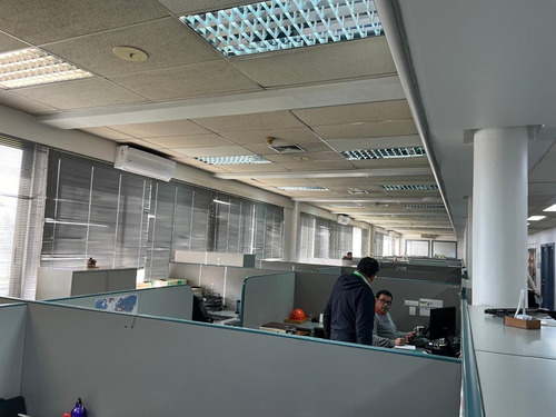 Edificio Corporativo Para Arriendo En Ñuñoa, 0,33 Uf/m²