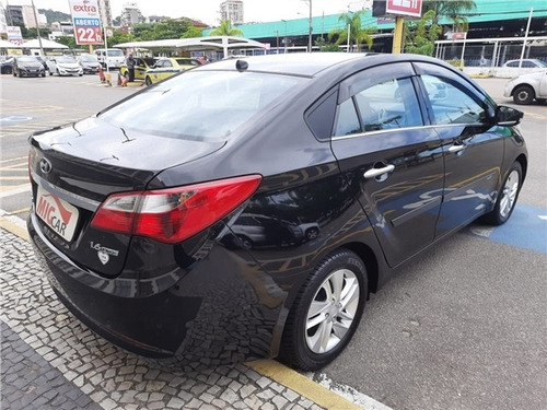 Imagem 6 de 10 de Hyundai Hb20s 1.6 Premium 16v Flex 4p Manual