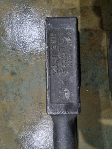 Llaves De Golpe Marca Proto De 46 Y 41 Mm. (Usado)