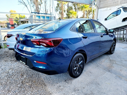 Imagen 8 de 14 de Chevrolet Onix 2021 1.0t Ls Std Modelo 2021
