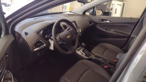 Imagen 16 de 25 de Chevrolet Cruze 5p Lt At 1.4 Turbo Pv
