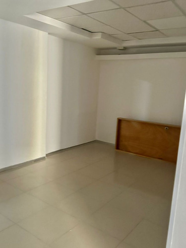 Oficina En Venta Y Renta En Lomas De Chapultepec Centro Medico Palmas (m2o2759)