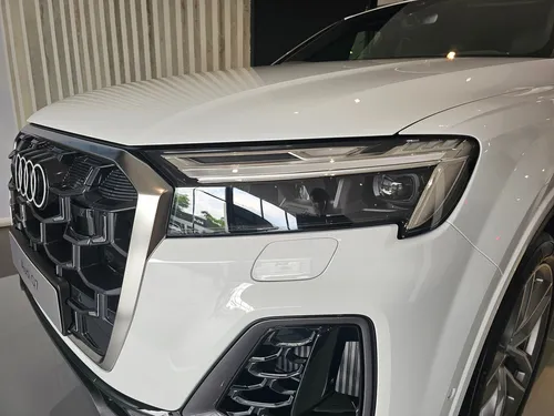 Audi Q7 S Line Mhev