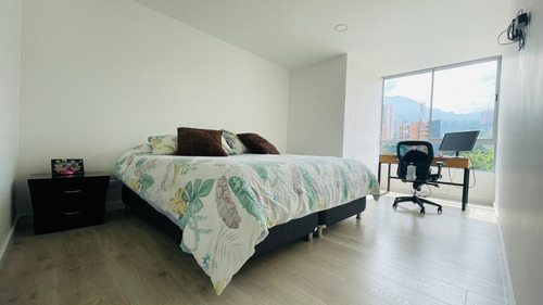 Imagen 23 de 28 de Espectacular Apartamento En Venta, Amplio Balcon Con Vista Garantizada Envigado