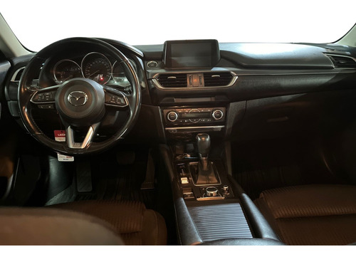 Mazda Mazda 6 (IN) 2.0 V AT