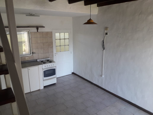 Departamento Tipo Duplex Con Cochera A 100 Metros De Laguna De Chascomus