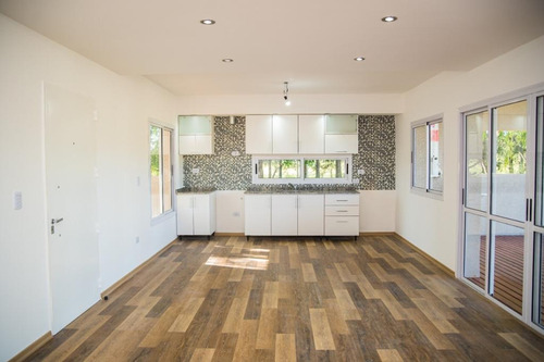 Imagen 7 de 21 de Casa Venta -2 Dormitorios-1 Baño-1144mts2 Totales- Posadas De Los Lagos