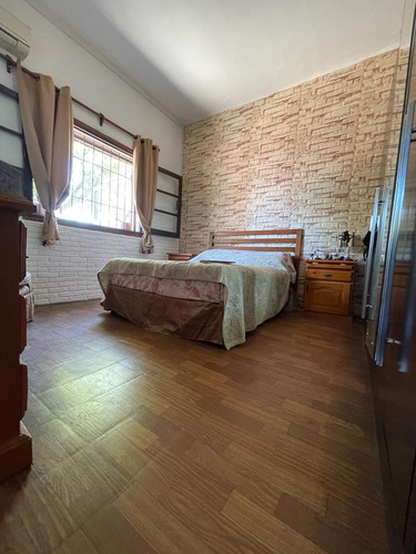 Imagen 7 de 19 de Venta 2 Casas + Cochera (padrón Único) - Ituzaingó